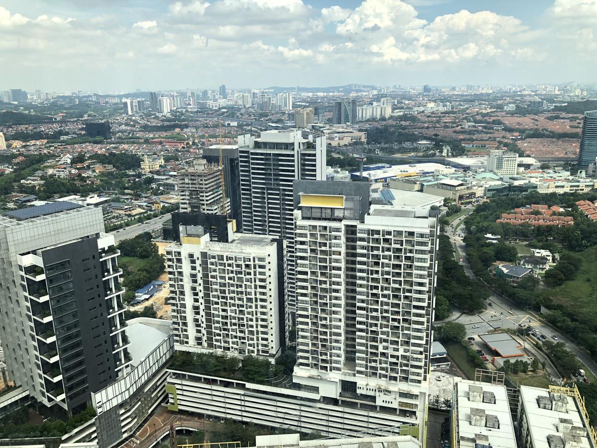 Empire Damansara Residence Suites Petaling Jaya Exterior foto